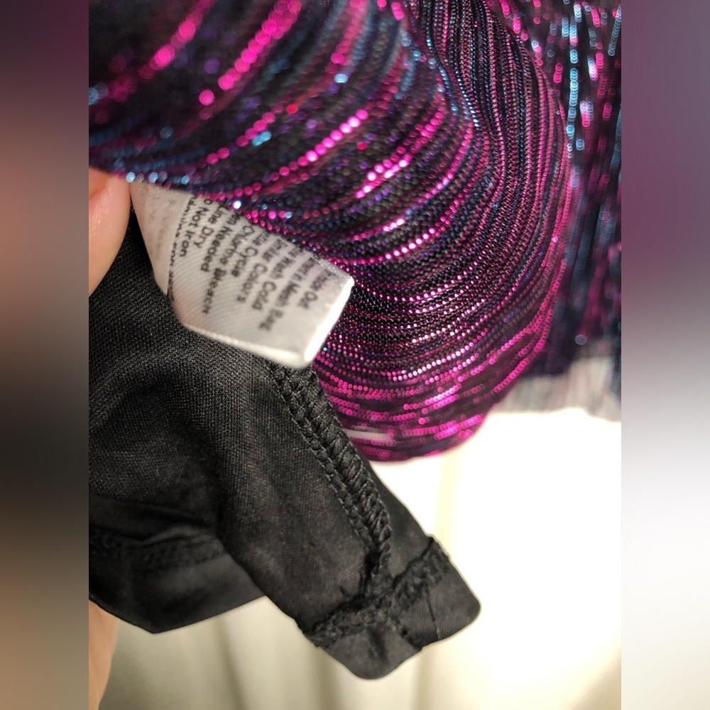 VENUS Shimmering Black and Purple Sleeveless Blouse NWOT size Large - Picture 10 of 12